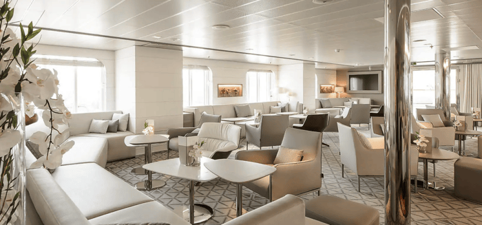 The Main Lounge
